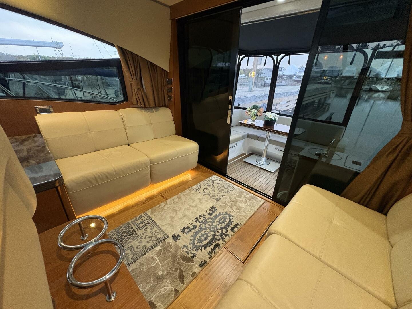 2015 Sea Ray 470 Sundancer