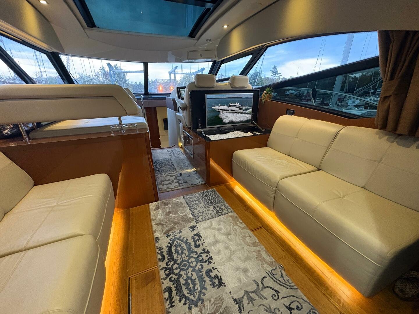 2015 Sea Ray 470 Sundancer