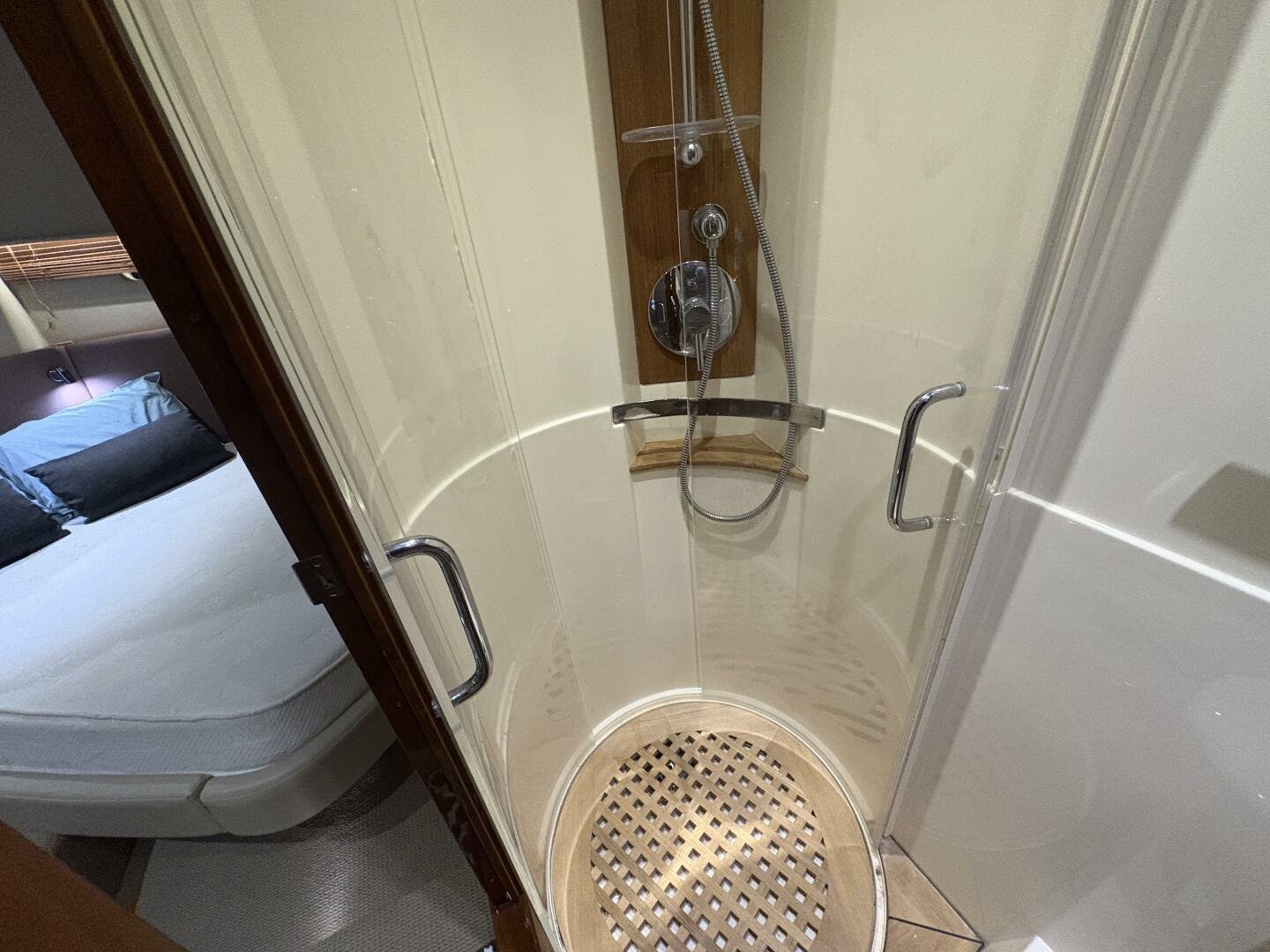 2015 Sea Ray 470 Sundancer