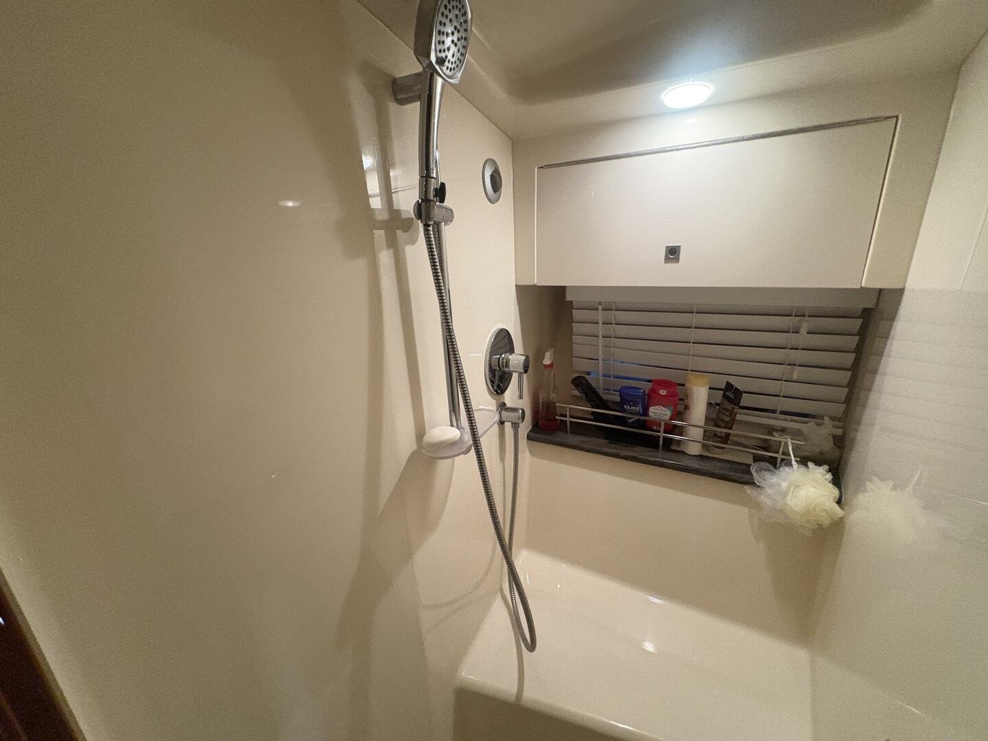 2015 Sea Ray 470 Sundancer