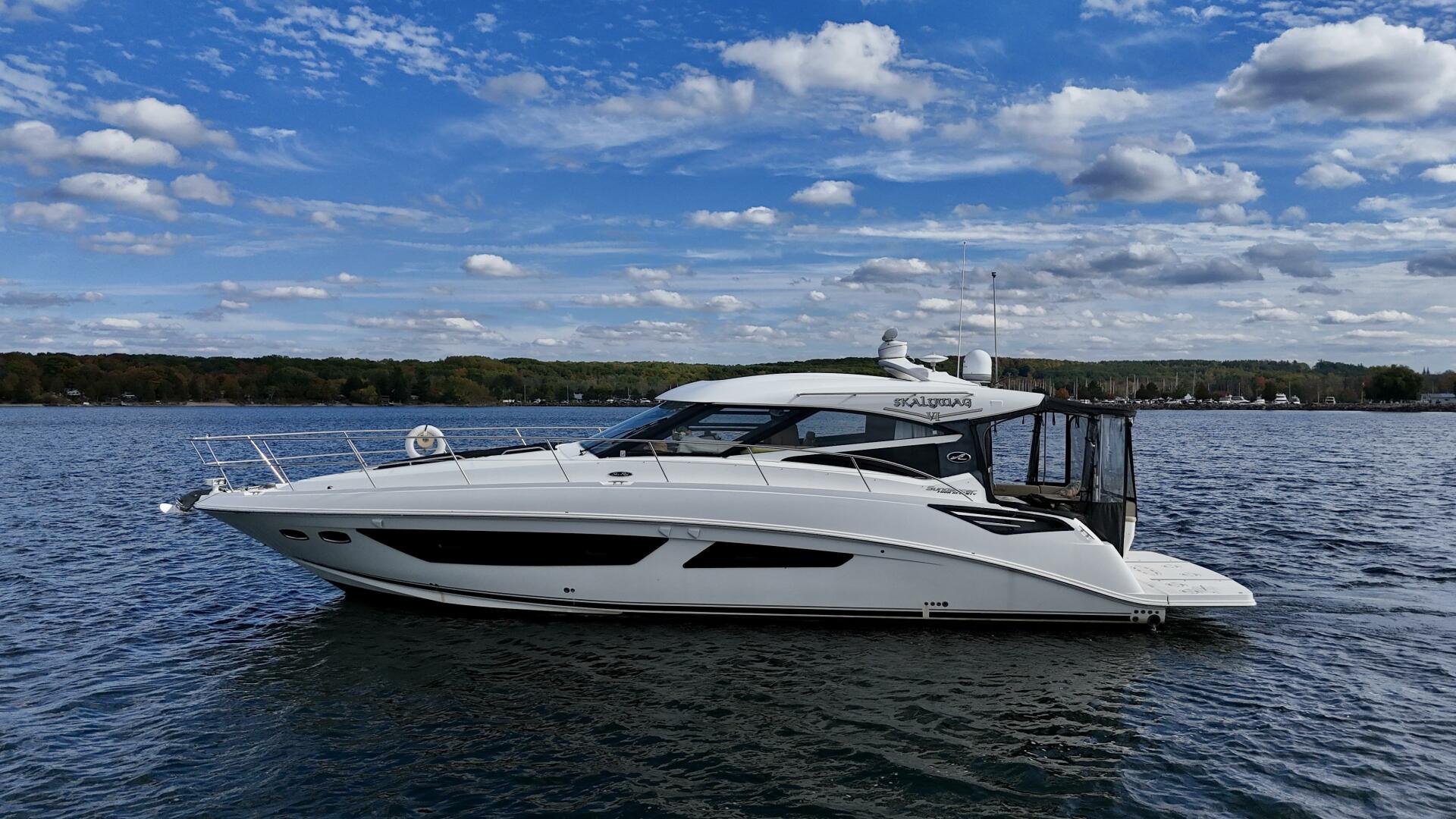 2015 Sea Ray 470 Sundancer