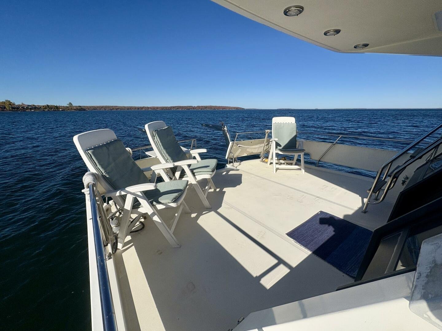 1990 Neptunus 145 Aft Cabin