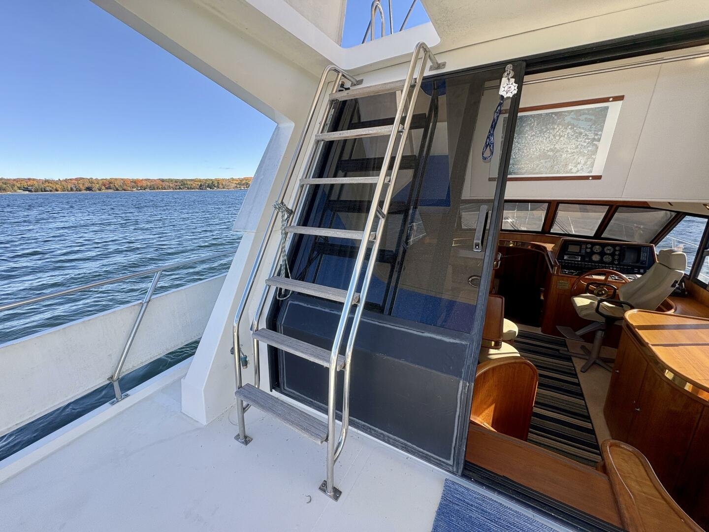 1990 Neptunus 145 Aft Cabin