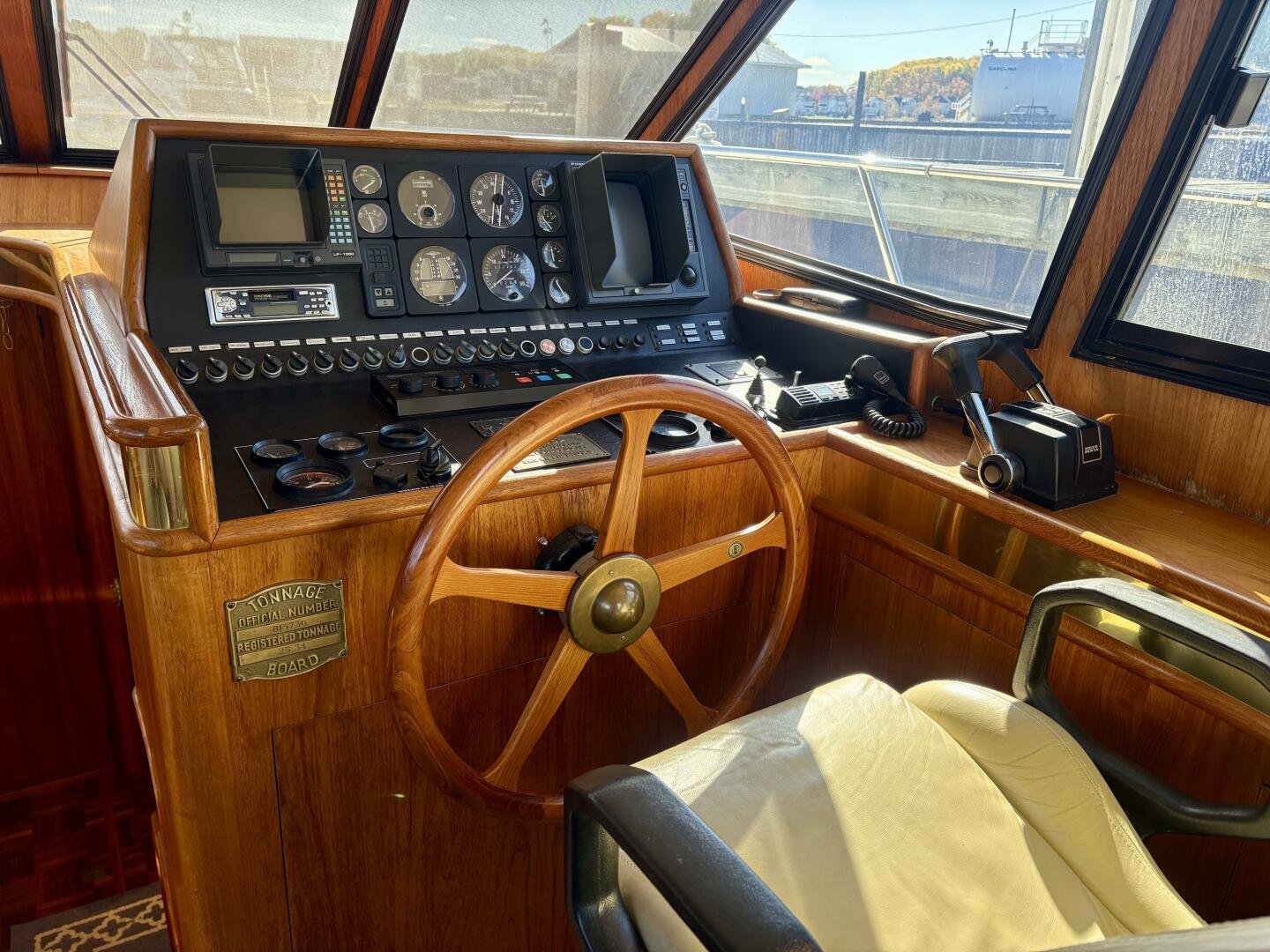 1990 Neptunus 145 Aft Cabin