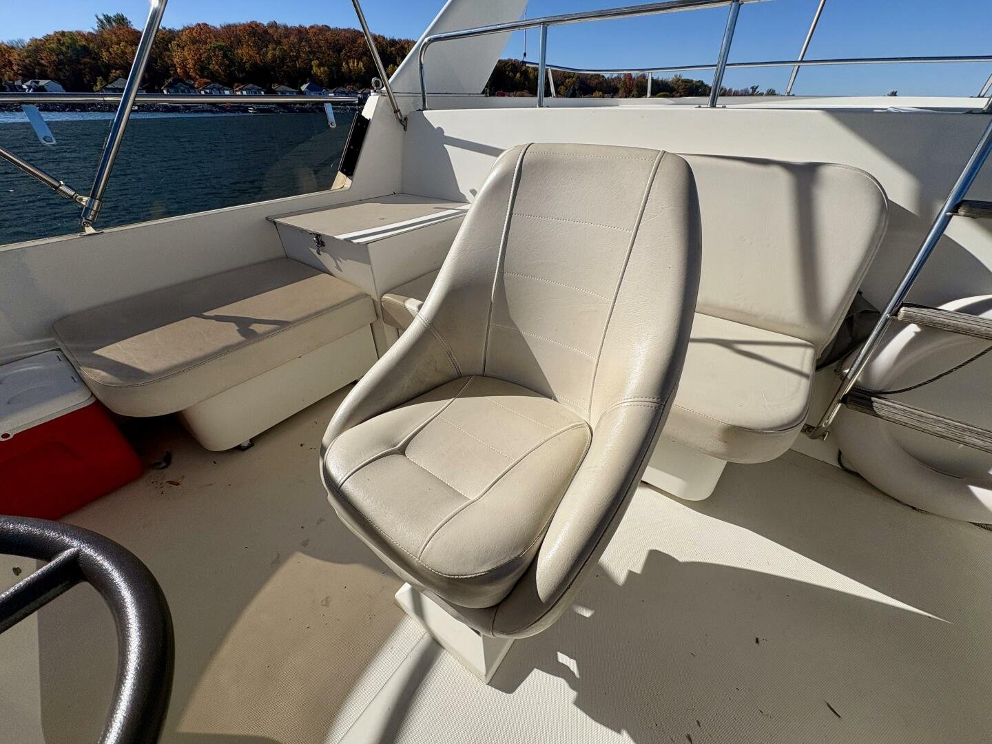 1990 Neptunus 145 Aft Cabin