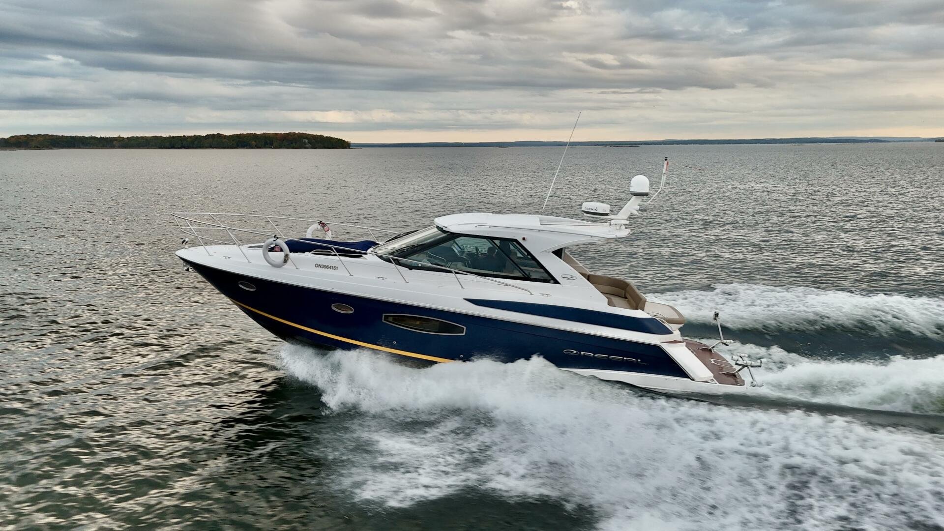 2013 Regal 42 Sport Coupe